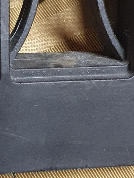 Багажник за 3 чифта ски