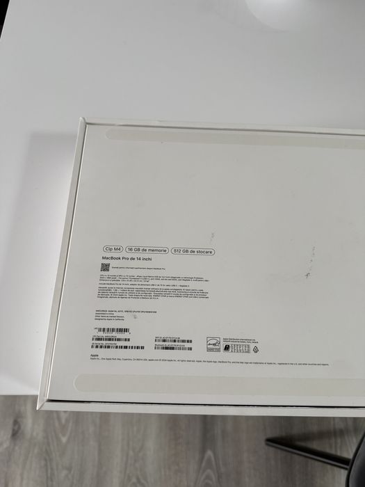 Macbook Pro 14 M4 - 512/16GB - Nou