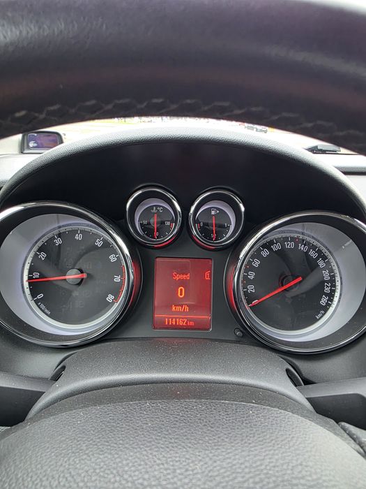 Opel Astra J 1.4 turbo 120cp