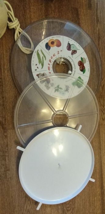 Дегидратор Ветерок-2