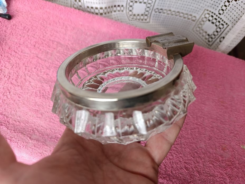 Хрусталь , чайники , пепельницп СССР Богемия