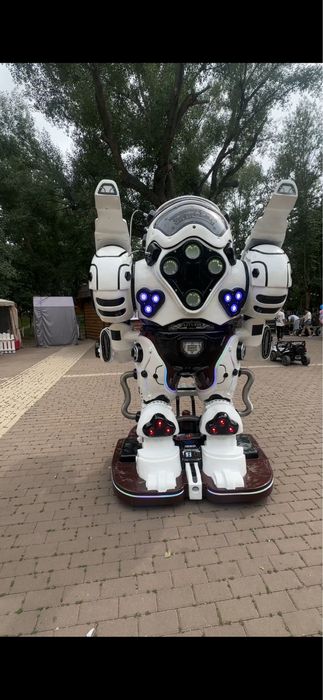 Готовый бизнес аттракцион робот