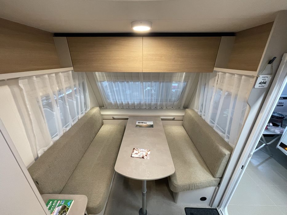 Ofertă/Rulota Lmc Sassino 390k/ noua/ 12 ani garantie/ premium/ 4 pers