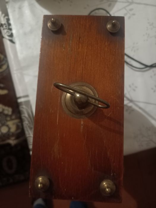 Продам часы на запчасти