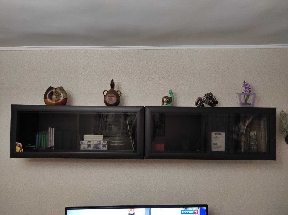 Сервант пенал доя посуды и 2 полки