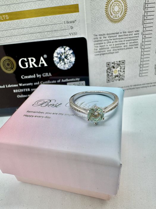 Сребърен пръстен с мойсанит (Диамант) 1 карат