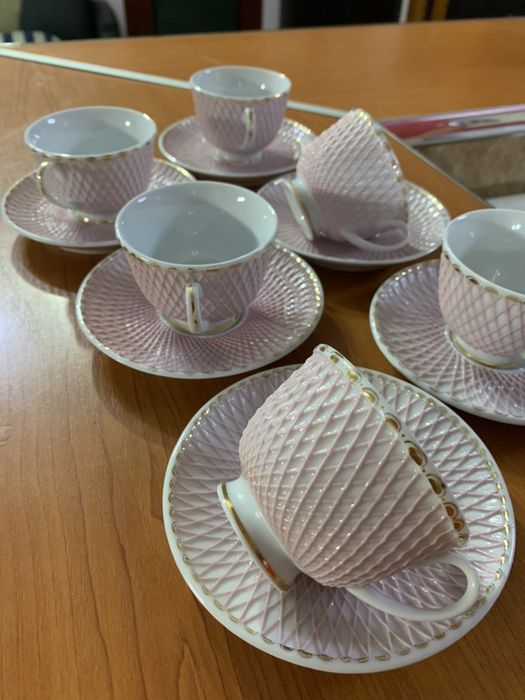 Cești de cafea model deosebit