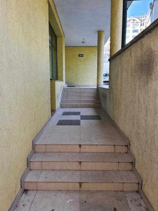 Дава се под наем Офис в Велико Търново, Акация - 94 кв.м за 398.82 € - Снимка #3