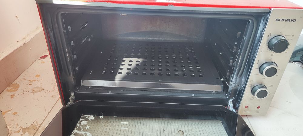 Продом электртческаю духовку