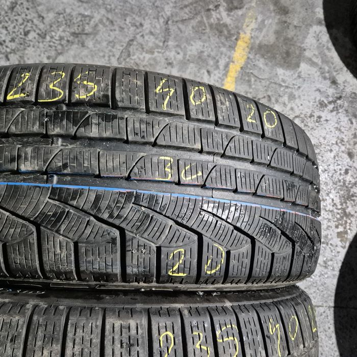 235 45 20 Pirelli m+s