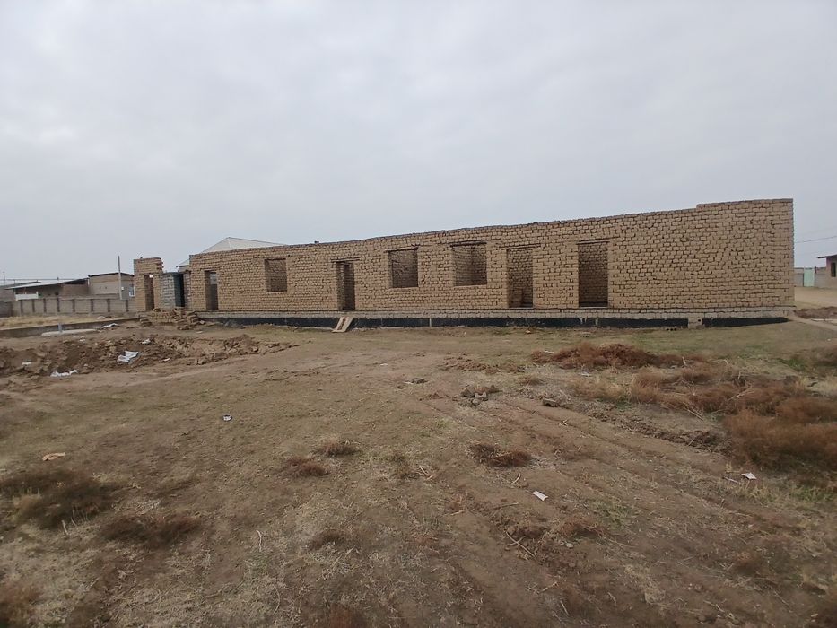 Uchaska sotiladi Yangibog