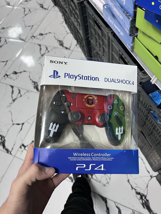 PS4 джойстик запечатанный