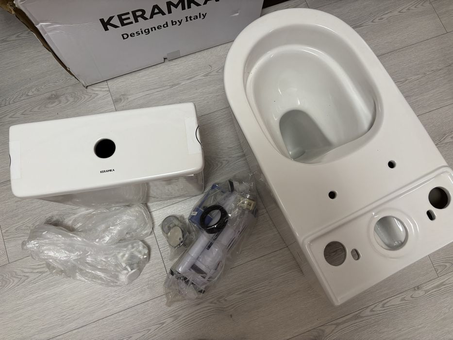 Vas wc ceramica alba + rezervor+ capac soft-close. NOU!