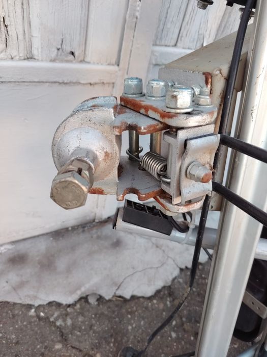 Suport biciclete Aluminiu Atlas Germany pentru carlig auto