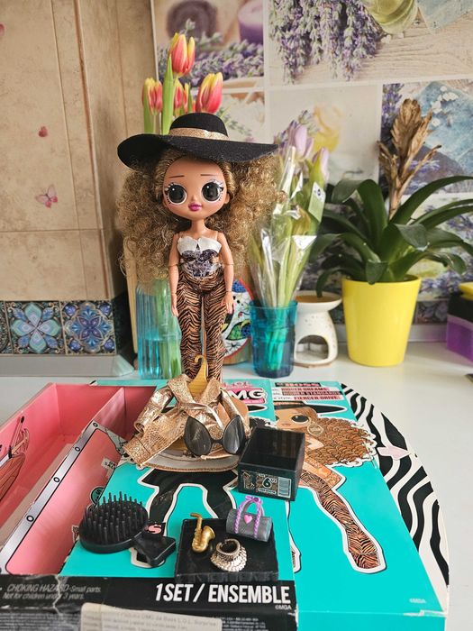 Păpușă LOL Surprise Da, BOSS + accesorii  + CADOU