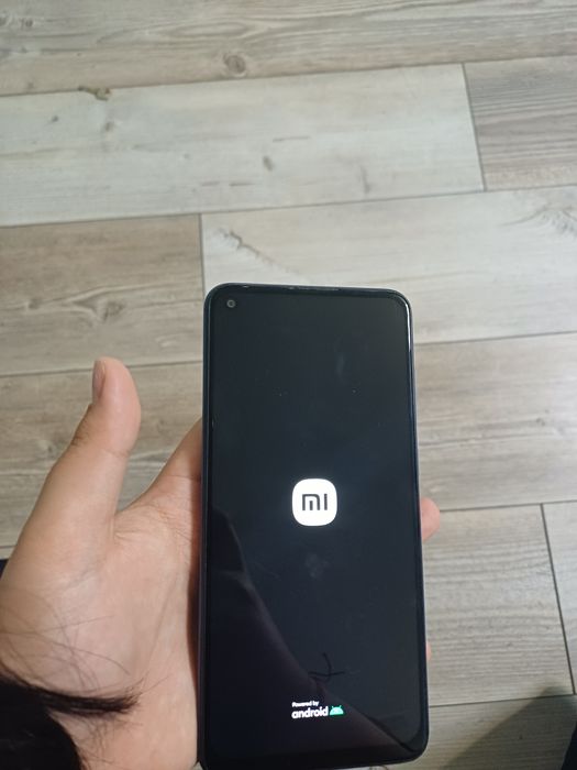 Телефон Redmi note 9