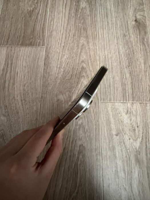 Iphone 15 pro max 256 gb white