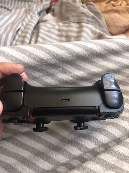 Controller pro max nu dau prin curier