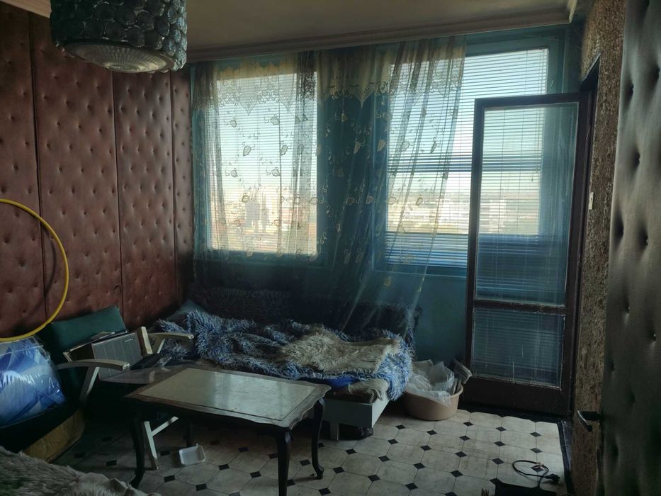 Продава се Двустаен апартамент в Търговище, Център - 68 кв.м за 825 €/кв.м - Снимка #4