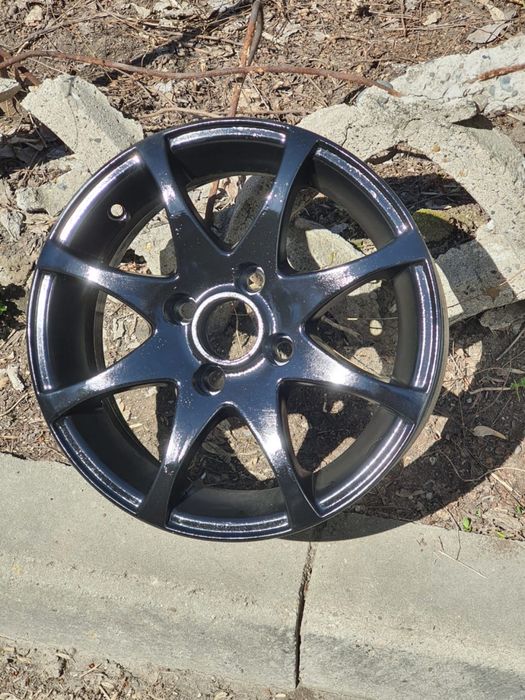 Литые диски R14.