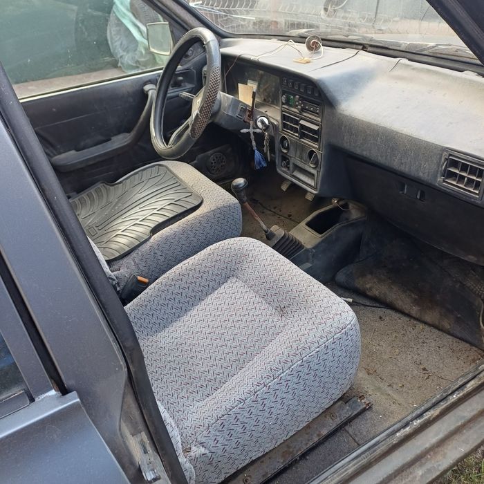 Dacia 1310 an 1998 break si remorca de SM