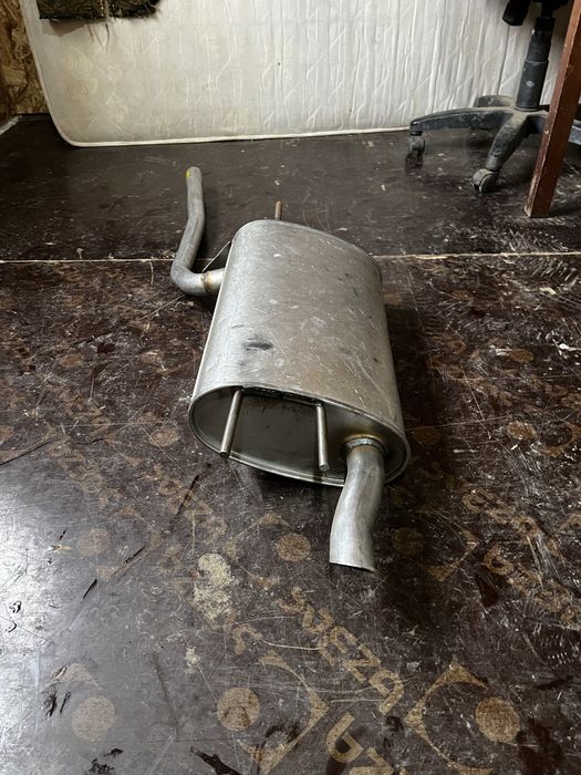 Глушитель Тойота Карина Е, Toyota Carina E