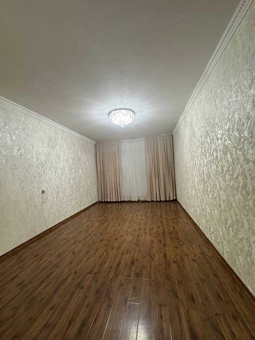 V2783 ПРОДАЕТСЯ 4/7/9 Ор.р: qo’yliq compos roparasida 102м2