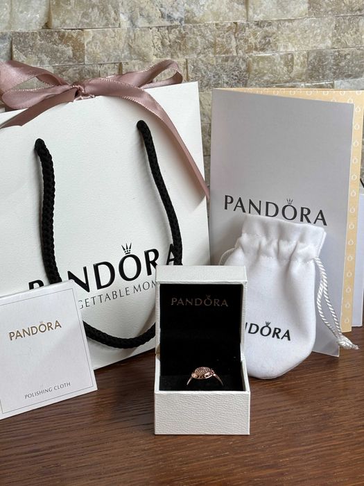 Пандора пръстен Кристали розов злато