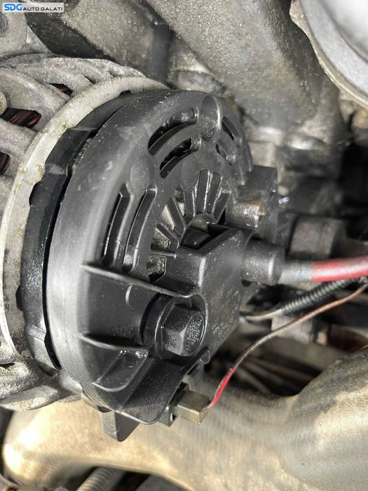 Alternator 140A Volvo V70 2.0 T 2000 - 2007 Cod 8676498 0124525029