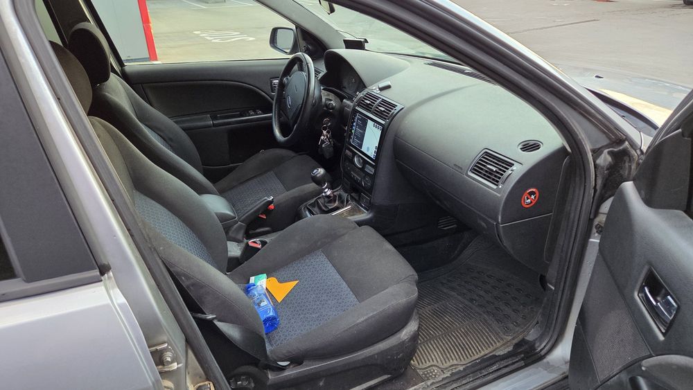 Ford Mondeo 2.2 tdci 155++