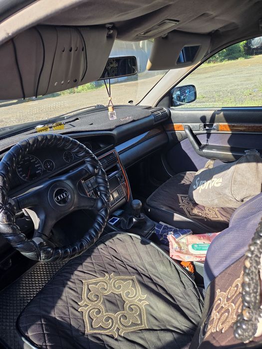 Продам Ауди 100s 4 обём 2,3 цена 1,2мил