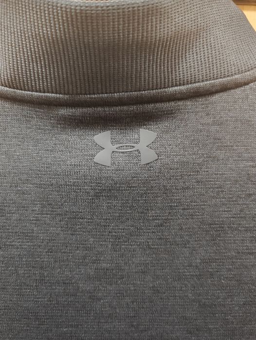 Under Armour блуза