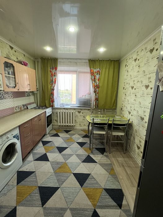 Продам 2 комнатную квартиру