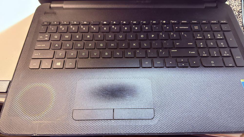 Se vinde Hp Pavilion I3