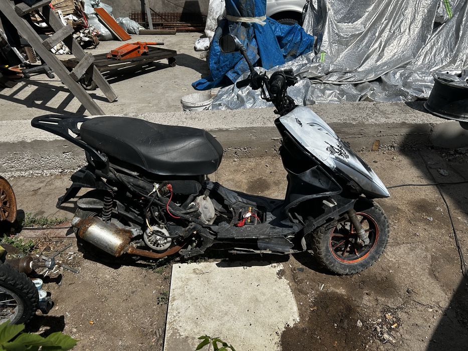 Продам мопед на ходу