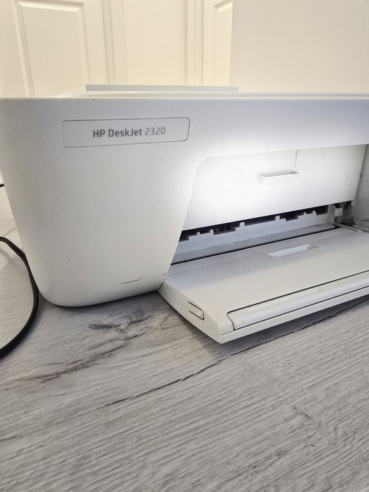Imprimanta HP DeskJet2320 cu Skaner