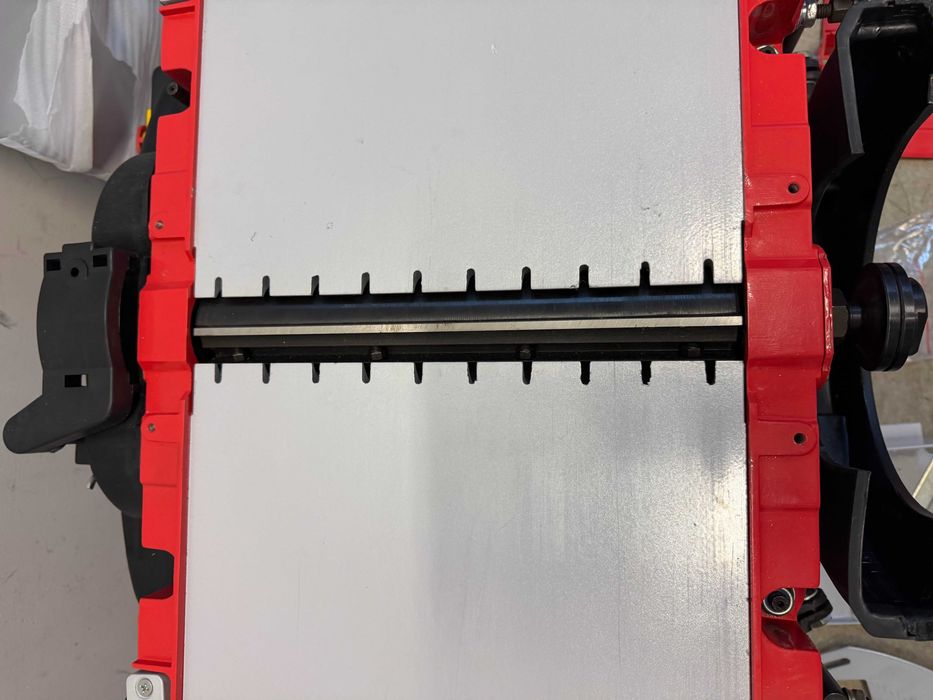 Абрихт Щрайхмус -Машина Дървообрабoтваща Мултифун. 2200W  RDP-CWM01