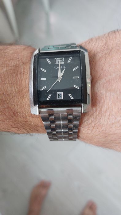 Часы наручные Fossil