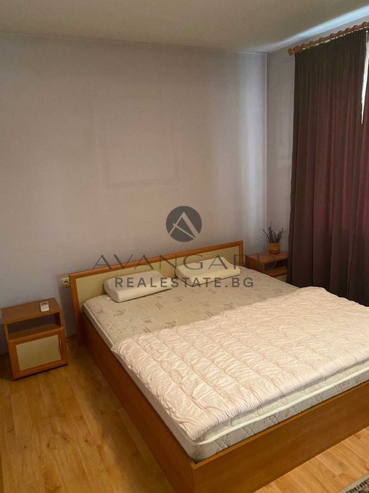 Продава се Четиристаен апартамент в Пловдив, Тракия - 156 кв.м за 2652 €/кв.м - Снимка #7