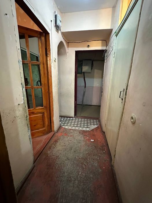 Продается 2/4/4 бывшее общежитие Боткина