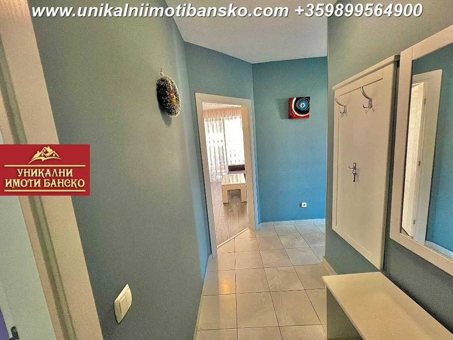 На 2 минути пеша от лифта! Тристаен апартамент за продажба в Банско