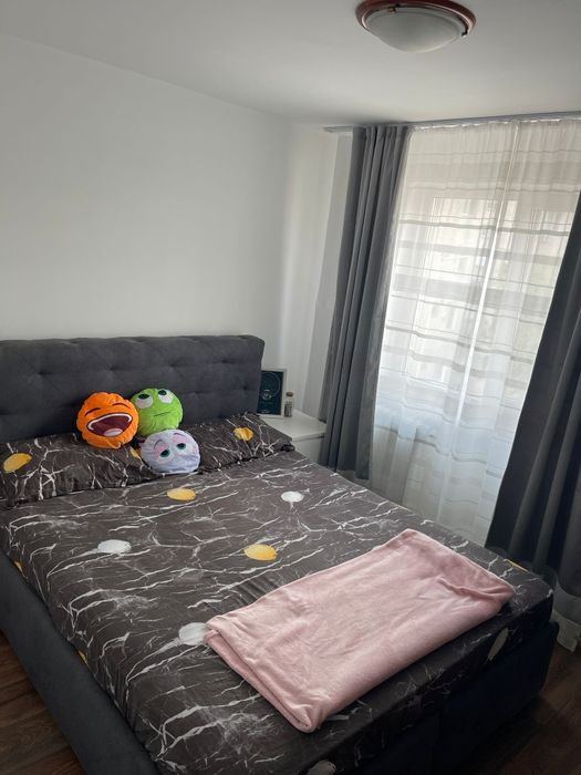 Închiriez ap 2 camere decomandat