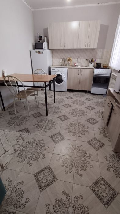 Квартиру с участком 2 сотки