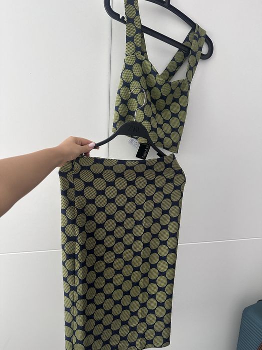 Сет от две части