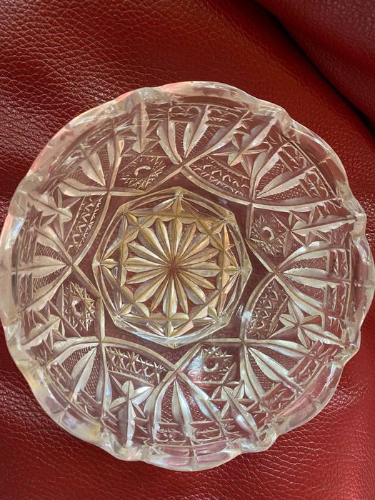 Продам хрустальные вещи.