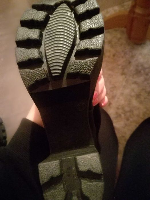 Боти естествена кожа 45 лв