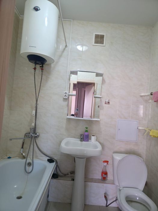 Сдам двушку в Жана Кала