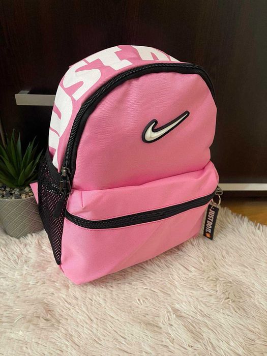 Стилна дамска раница NIKE Just Do It - НОВА