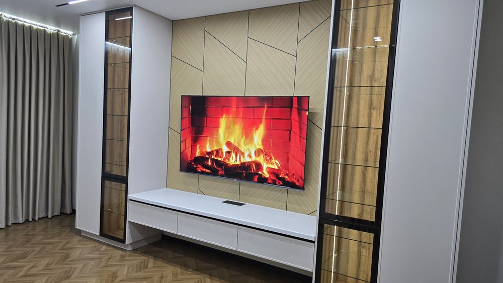 Установка телевизоров на стену Кронштейн