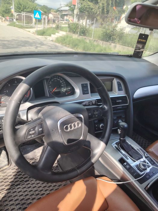 Autoturism pentru dezmembrare